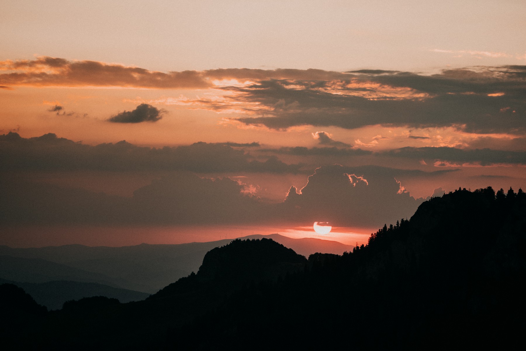 Diana & Geo – Wilderness and Love in the Apuseni Mountains - Vasile ...